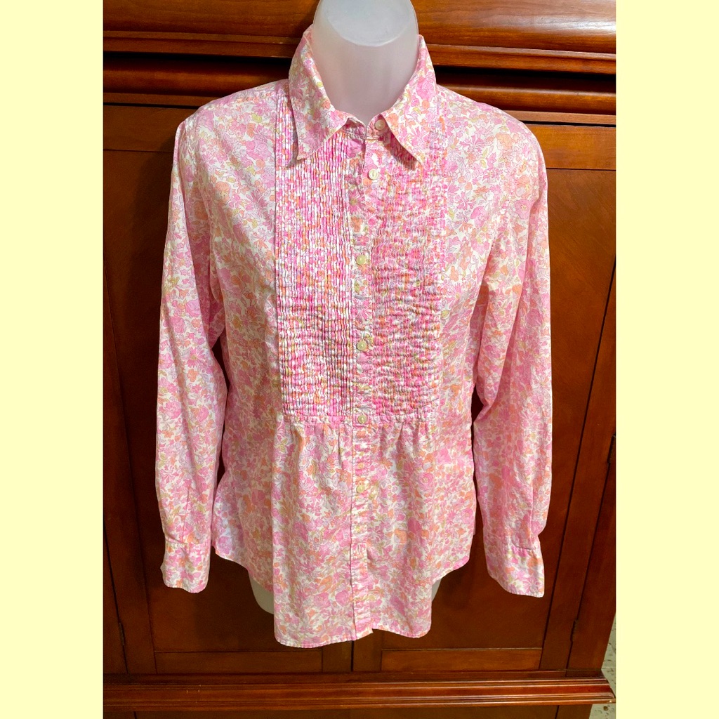 Gap Pink Flowered Button Down
